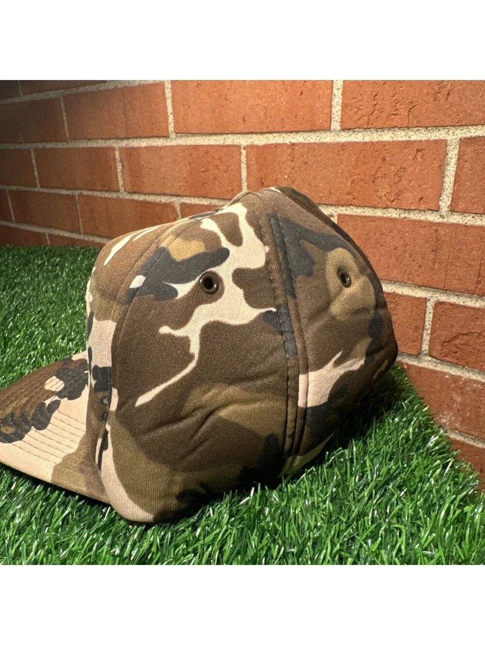 VTG 90’s Shippers Paper Products Co. Camouflage Snapback Hat